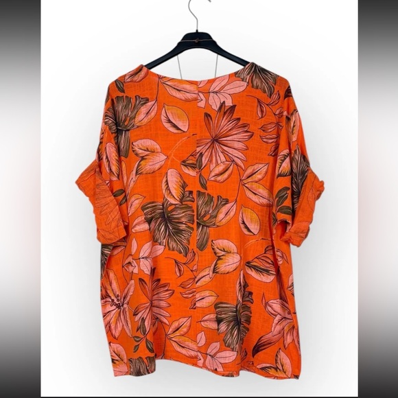 Chic Cotton Linen Tunic Top with Flower Pattern - Picture 2 of 2
